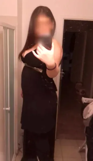 Christina, 39