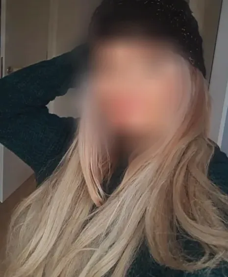 Klara, 28
