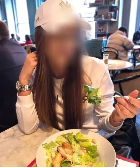 Nisa, 32