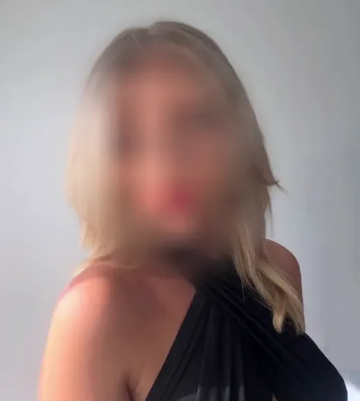 Tanja, 32